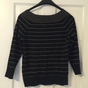 Gold stripes black sweater